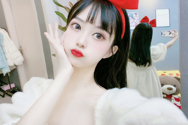 主播玲姐姐A，甜美可爱的邻家妹妹(图2)