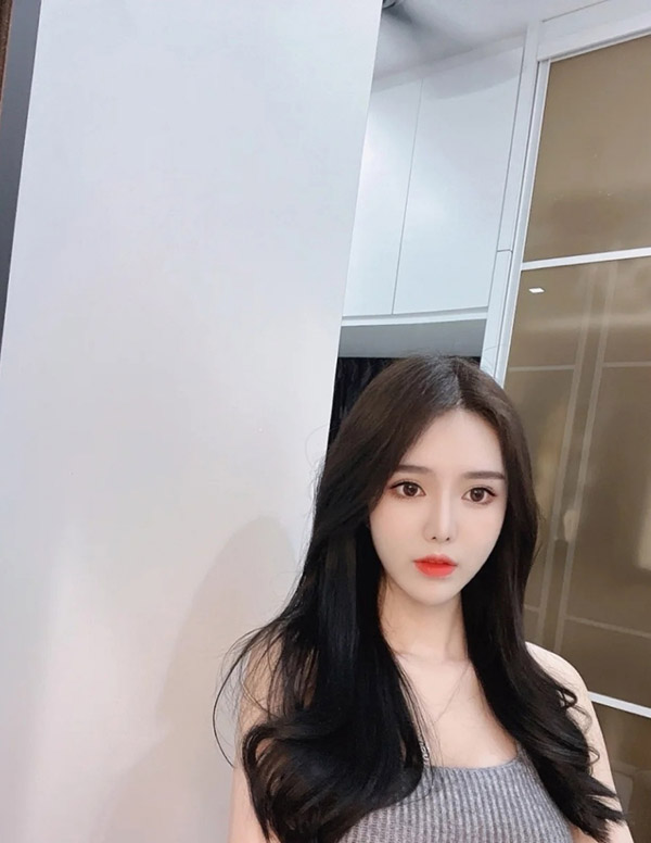 广州高端模特联系方式