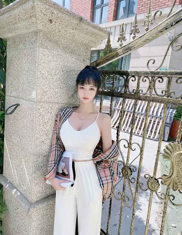 招聘女孩月入十万