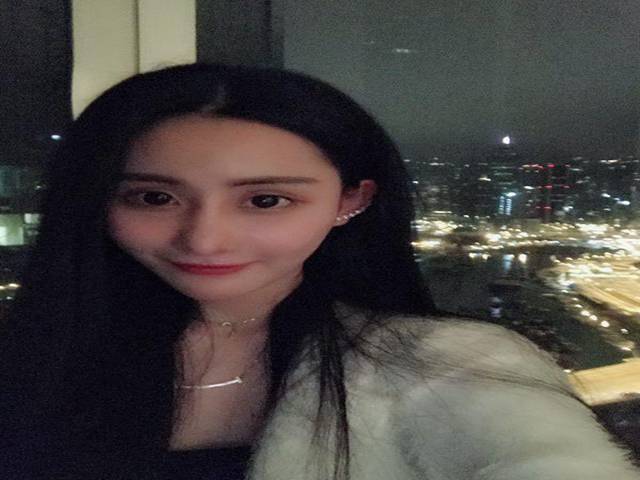 上海洋妞模特预约(图2) 上海洋妞模特预约