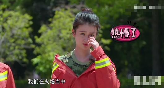 同样被说"美空”"，赵丽颖从不理会，娜扎怎么反应就这么大？