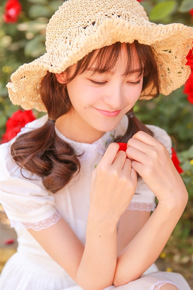 双马尾美女白色连衣裙清新甜美 双马尾美女白色连衣裙清新甜美