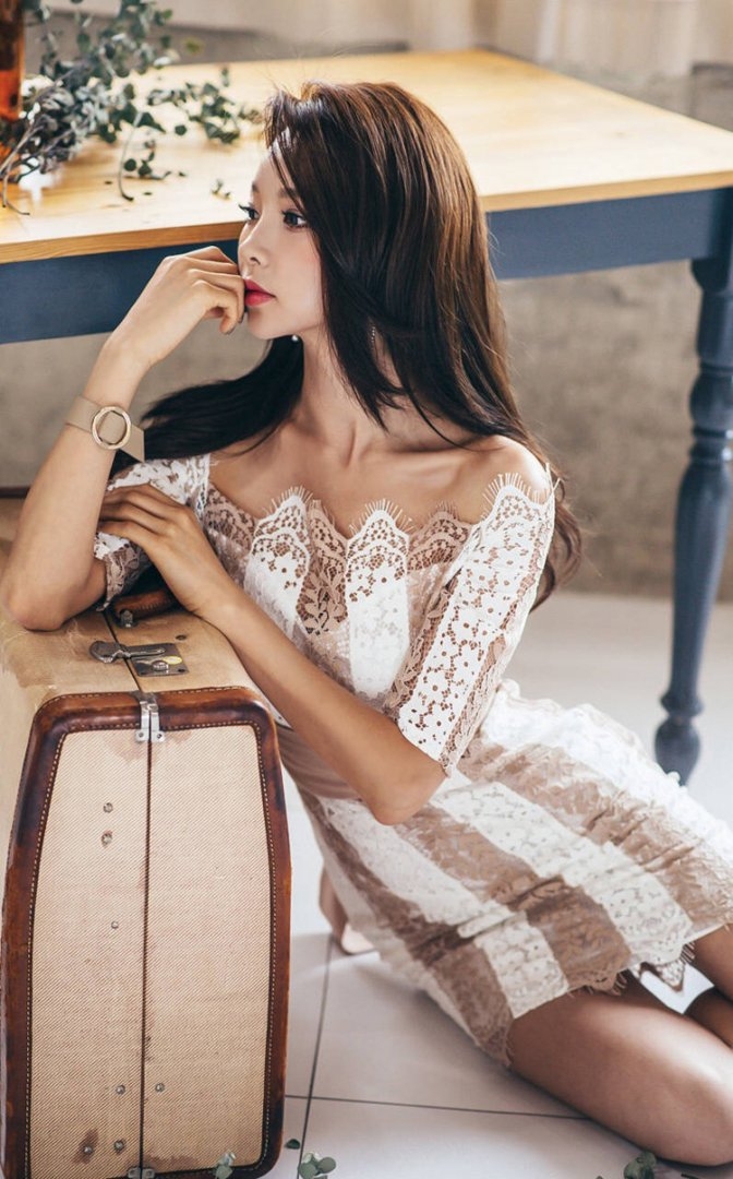 瓜子脸美女紧身包臀裙高跟美腿性感火辣 瓜子脸美女紧身包臀裙高跟美腿性感火辣