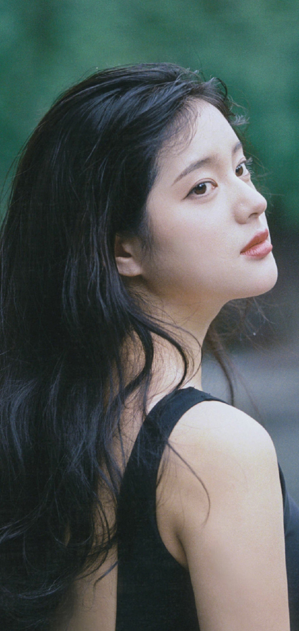 性感少女连体泳衣苗条身材白皙肌肤 性感少女连体泳衣苗条身材白皙肌肤