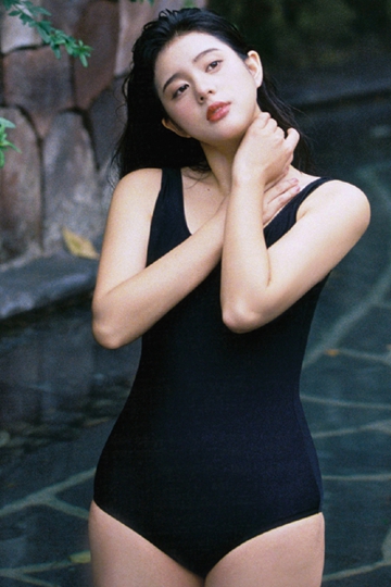 性感少女连体泳衣苗条身材白皙肌肤