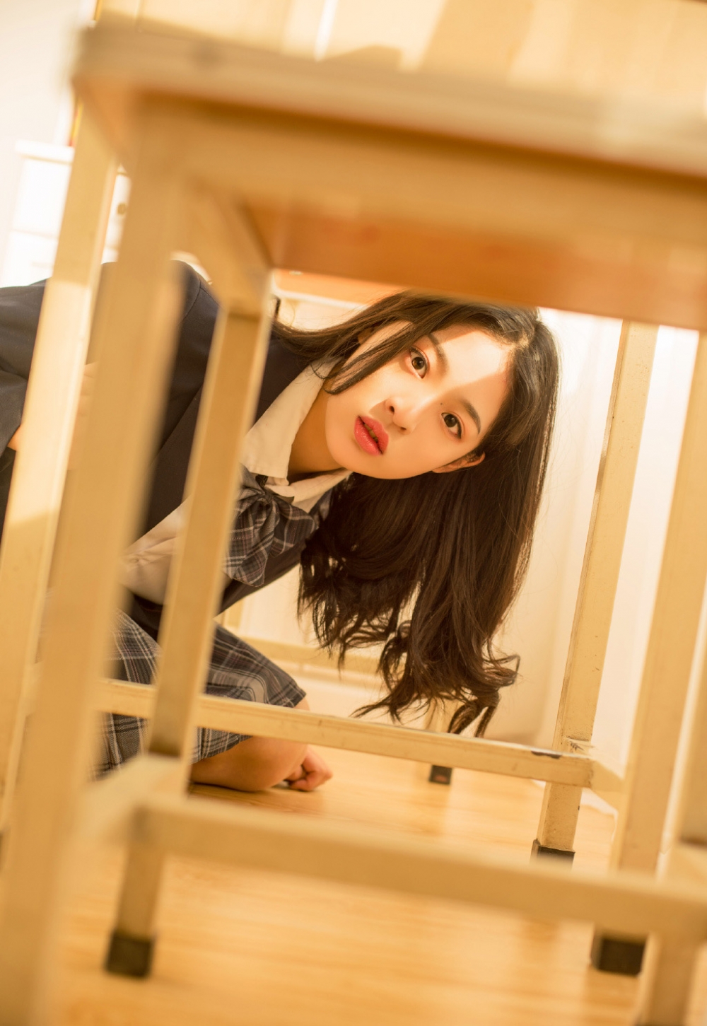 青春靓丽JK制服美女学生妹白丝美腿 青春靓丽JK制服美女学生妹白丝美腿