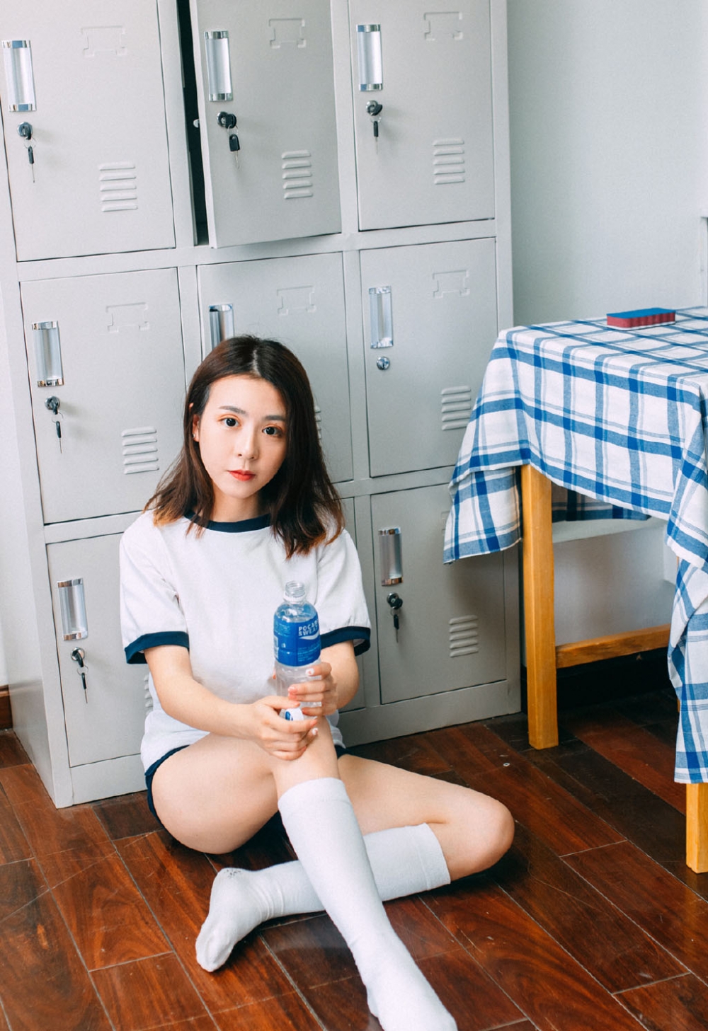 体操服美女学生妹白丝美腿纤细苗条 体操服美女学生妹白丝美腿纤细苗条