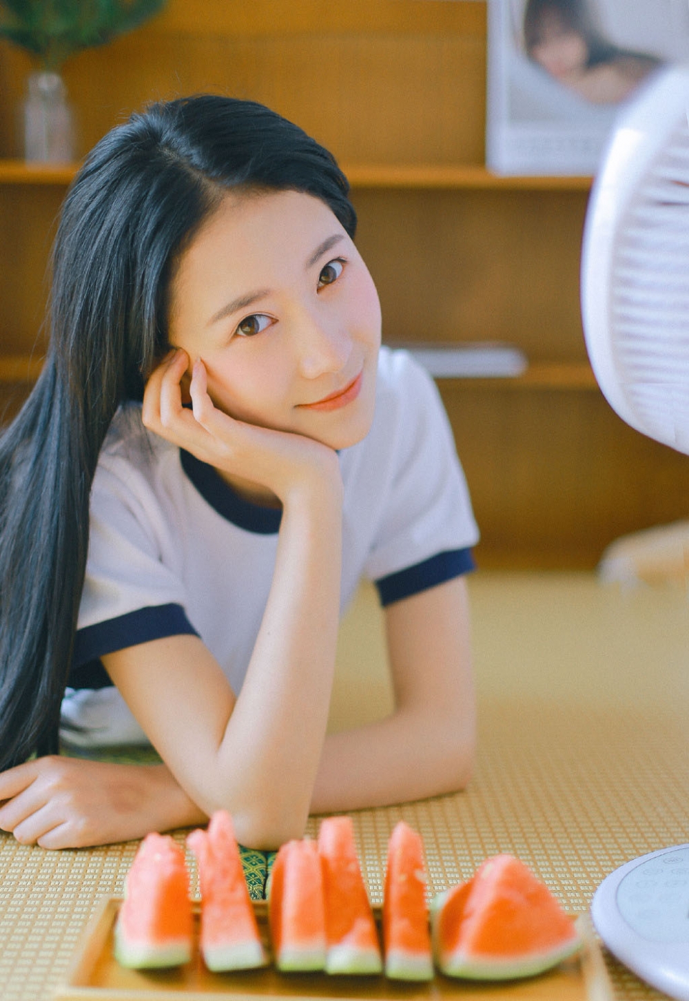 黑长直发体操服小姐姐白丝美腿纤细笔直 黑长直发体操服小姐姐白丝美腿纤细笔直