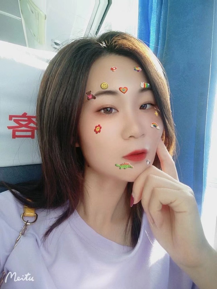 落夜*-辽宁省·大连市·沙河口区--可寄拍网拍送拍，服装美妆首饰都可呦，有需要可联系，可爱风欧美风，各种风格都可驾驭