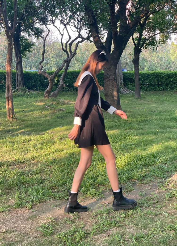 想做寄拍模特，衣服.裤子.包包，饰品通通可以。愿意挑战任何风