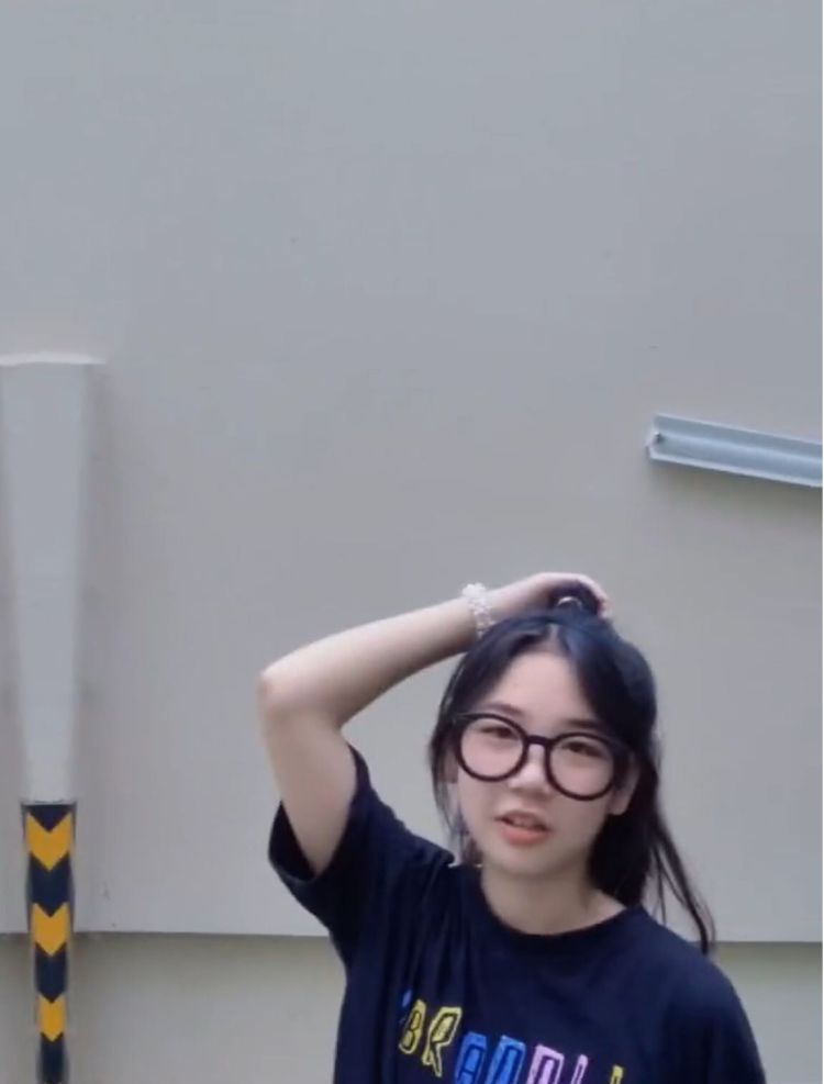 Stars-河南省·郑州市·惠济区-抖音-寄拍模特，希望尽量不需要露脸，不接受情趣，其他都可，费用的话可以协商