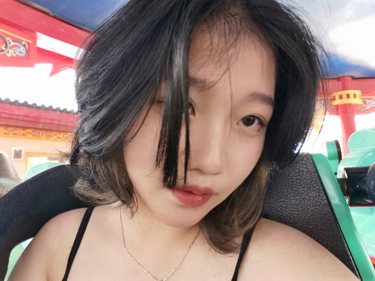 前后鼻音困难户-云南省·昆明市·五华区--喜欢拍照，风格不限，拍的好可以接受互免，时间九月份之前，我现在剪了短发不能接受的就算了。正经拍摄谢谢，可以接寄拍