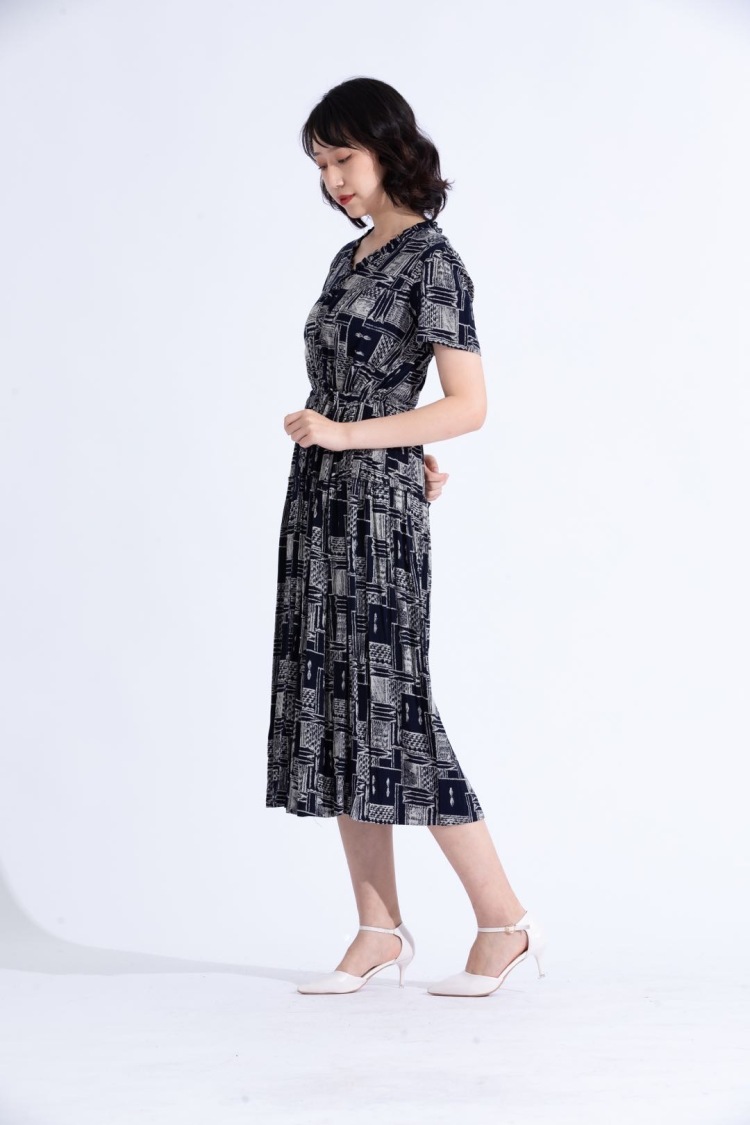 令今争渡-湖北省·武汉市·黄陂区--服装拍摄女：身高168CM以上，身材比例好，表现力强男：身高180CM以上，身材均匀，体型壮硕优先工作内容：服装拍摄 产品拍摄没有经验能报名吗？可以的！