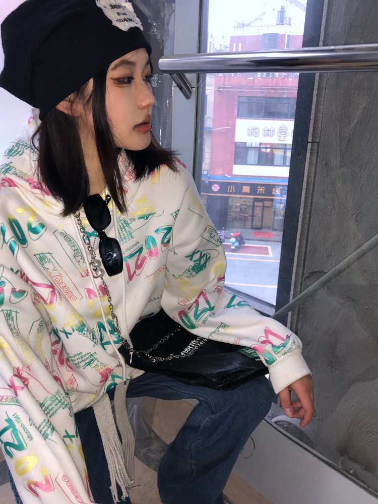 Luuu-安徽省·池州市·贵池区--接寄拍  衣服鞋子饰品  坐标安徽  出图快  接受重拍