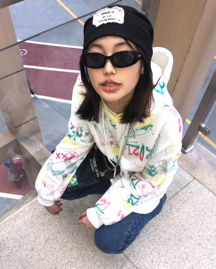 Luuu-安徽省·池州市·贵池区--接寄拍  衣服鞋子饰品  坐标安徽  出图快  接受重拍