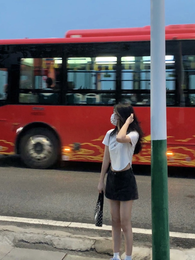 约拍时间：6月21日之后都有空约拍地点：厦门和泉州接寄拍