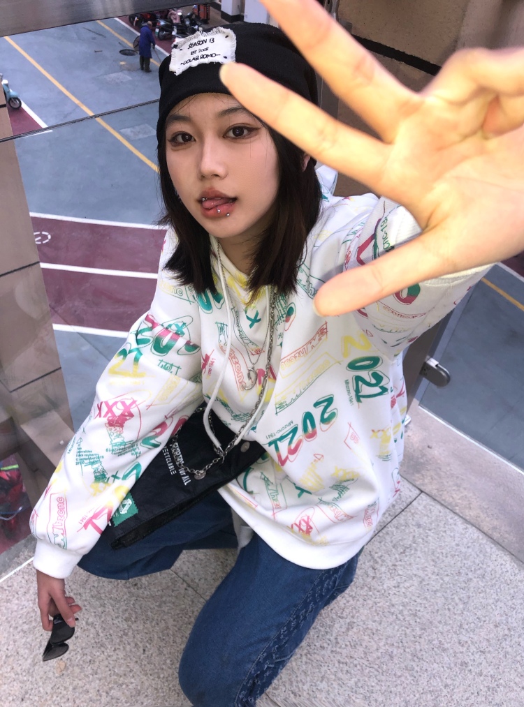 Luuu-安徽省·池州市·贵池区--接寄拍  衣服鞋子饰品  坐标安徽  出图快  接受重拍