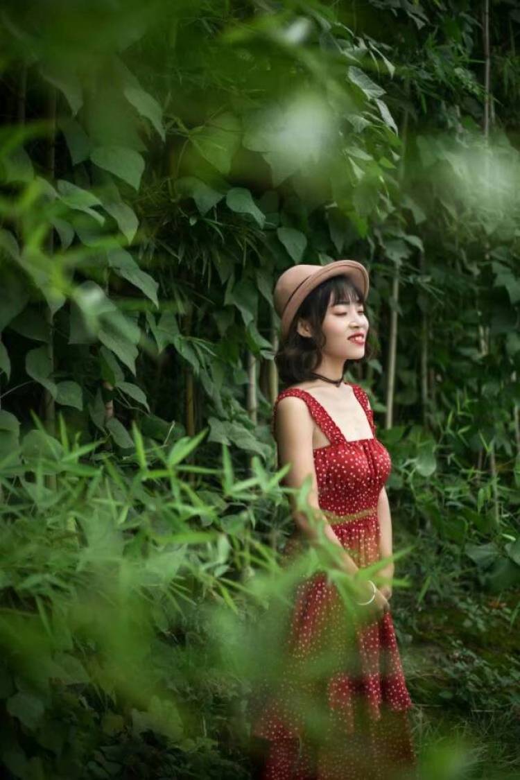 J、L-甘肃省·天水市·秦州区--模特约拍摄影师 · 希望互免看对方时间如何可以约，本人素人，没有做过约拍什么的，所以想要尝试，就互免试试看，不同风格的都可以接受，积极配合摄影师，一起拍出好的照片