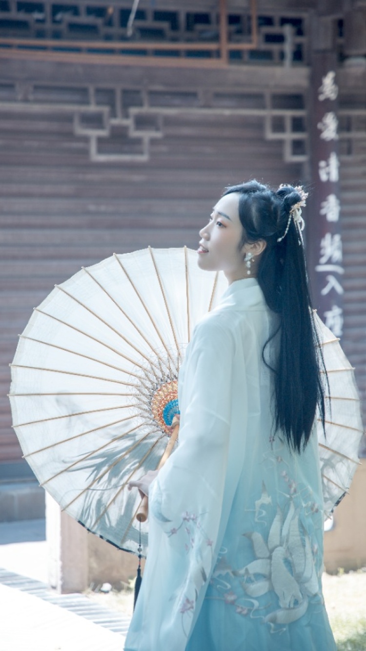 金文-四川省·成都市·武侯区--对模特没啥要求，男女皆可。互免拍照，积累作品，地点希望是成都周边适合拍照的景点。拍摄的话是你希望能够在拍摄前和我沟通想要拍摄的风格，没有想好的风格发我照片我也可以帮你参谋。需要棚拍可以租棚子。女生的话