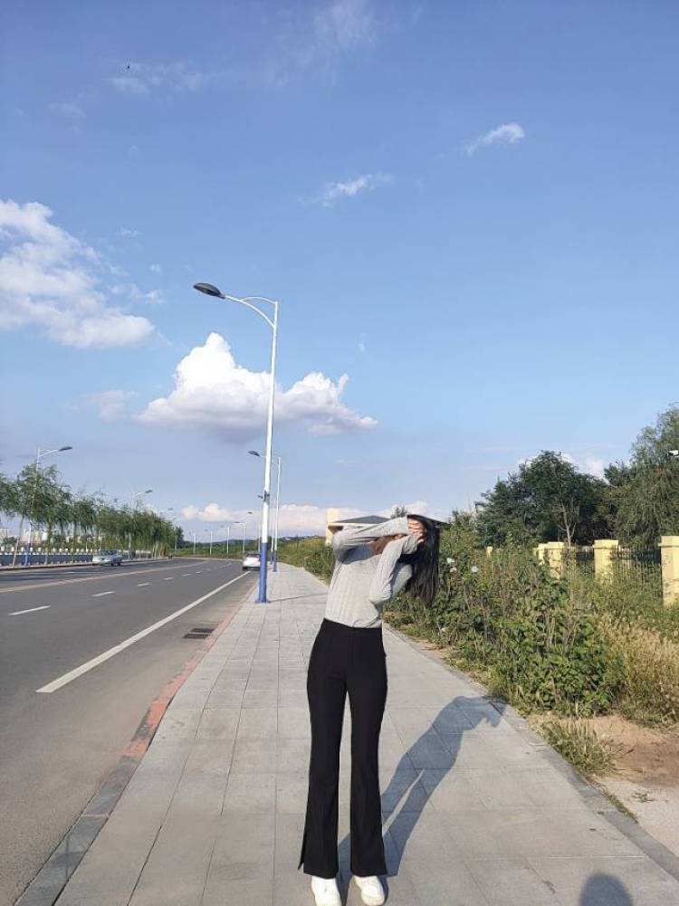 睡不醒组组长-辽宁省·锦州市·凌河区-抖音知乎快手小红书-求摄影师互勉约拍，除了情趣之类的，任何风格都想尝试一下～身高172  体重120 ，身材高挑