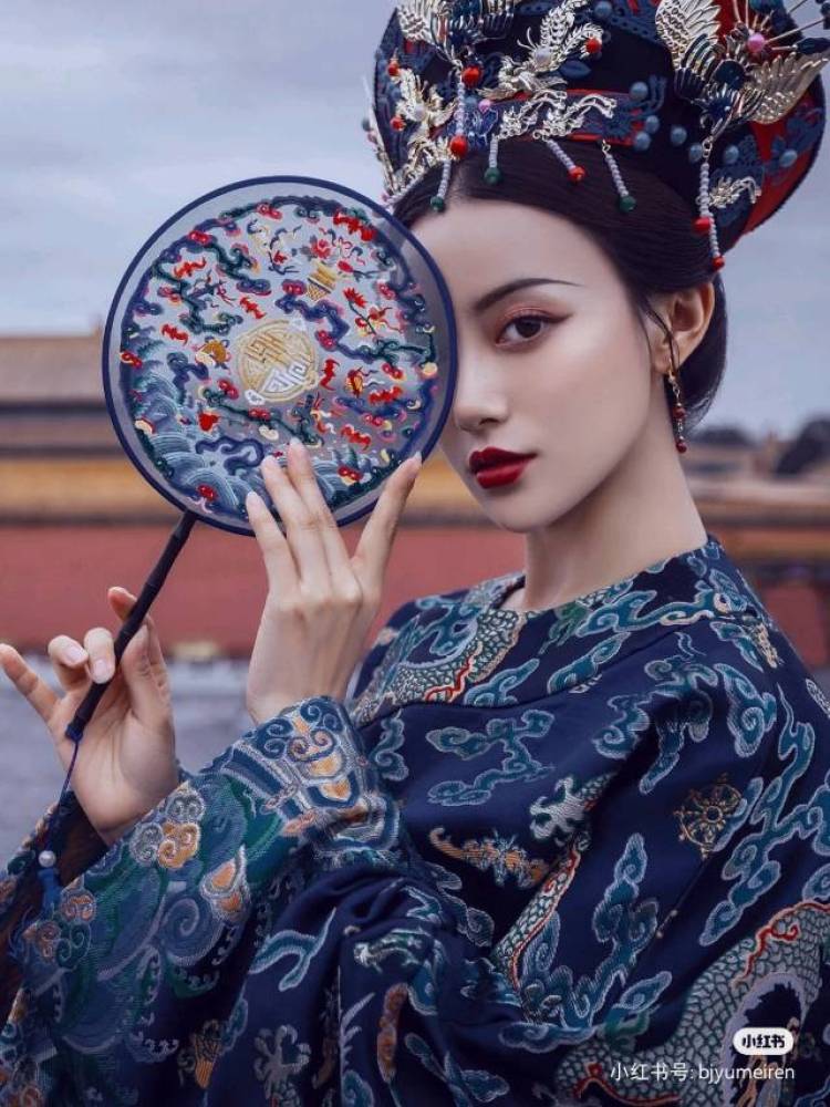 温柔-河南省·许昌市·禹州市-微博-希望可以拍此类的古风照，偏爱古风，温柔系的，可以拍青春类的照片，希望能通过