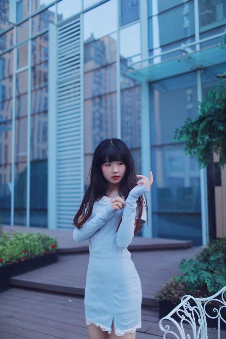 本人刚来到青岛工作，周末有时间~非常非常非常热爱拍照，没有公