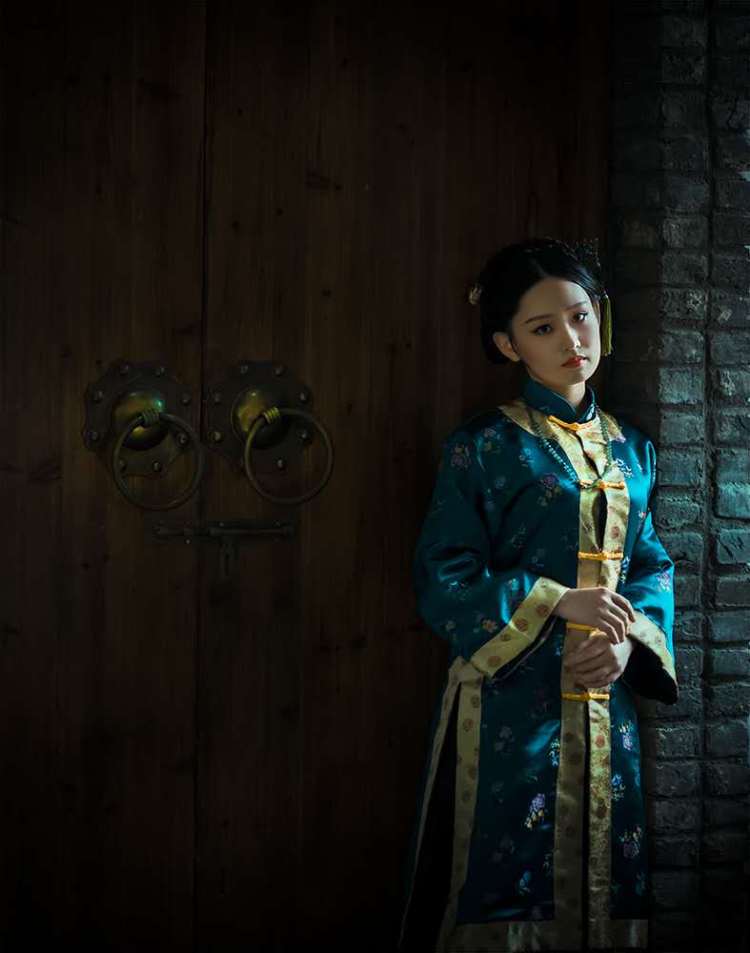 Victoria-广东省·汕头市·龙湖区-微博-擅长古风、清新、唯美、复古、情绪、妆面写真，不拍摄性感风，不接受互免，更多作品案例可联系私聊