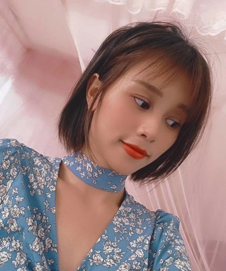 拍摄时间周末，什么风格到可以，只要不露骨就行，拍的自然点就行