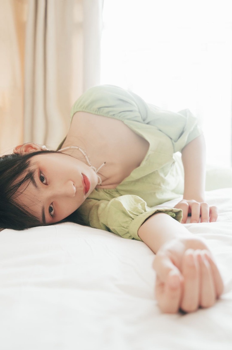 Slow-江西省·南昌市·东湖区-不会摄影的其立-长期人像写真创作合作的优先，找可以长期合作风格不同的模特。可以联系我看作品。