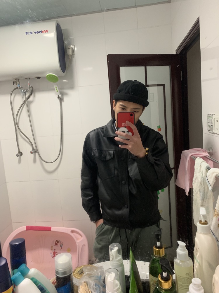 陈众意-福建省·福州市·鼓楼区-抖音-平面模特、服装都可以、手模、包包、帽子、鞋子、短视频拍摄、比较适合韩版、西装、潮装、舞蹈功底、有小时侯商演视频。