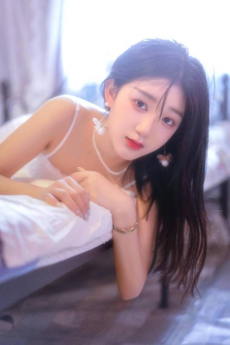 _-湖北省·宜昌市·西陵区-小红书-喜欢拍照，偶尔约拍，和给别人拍服装身高 160体重90  只是发表一下作品