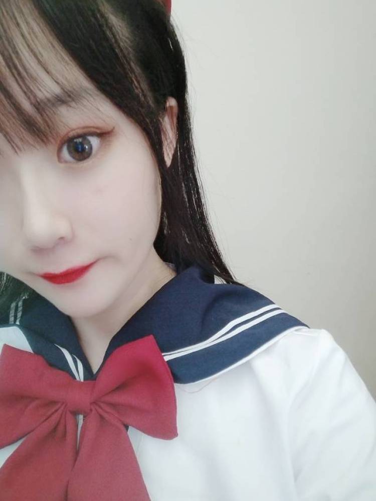 初夏微笑-广东省·揭阳市·普宁市-抖音-拍摄地点普宁这里  不拍太性感的，我什么风格都可以，不要太露就好，嘻嘻