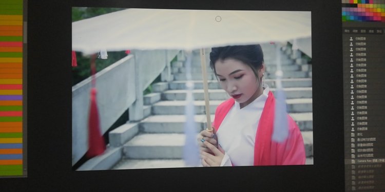 想找一个五官比较好的小姐姐，约拍古装如果你想拍其他的。那衣服