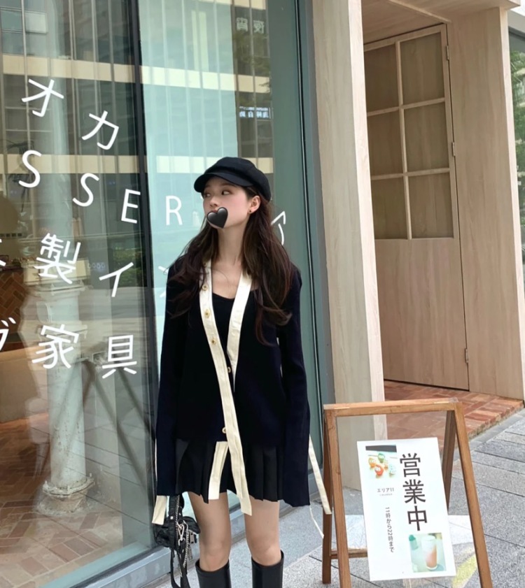 要求小道具，风格简约，不要太尴尬的，坐标北京，可自己化妆，如