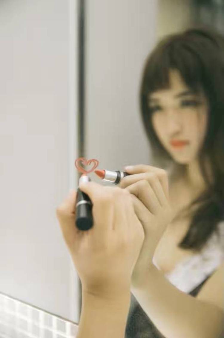 琦女神-广西壮族自治区·梧州市·长洲区-抖音，微博，头条，快手，小红书-古风，汉服，街拍，民国服装，校园，毕业季，复古，旗袍，韩系，欧美，森系，短视频，艺术照，写真，
