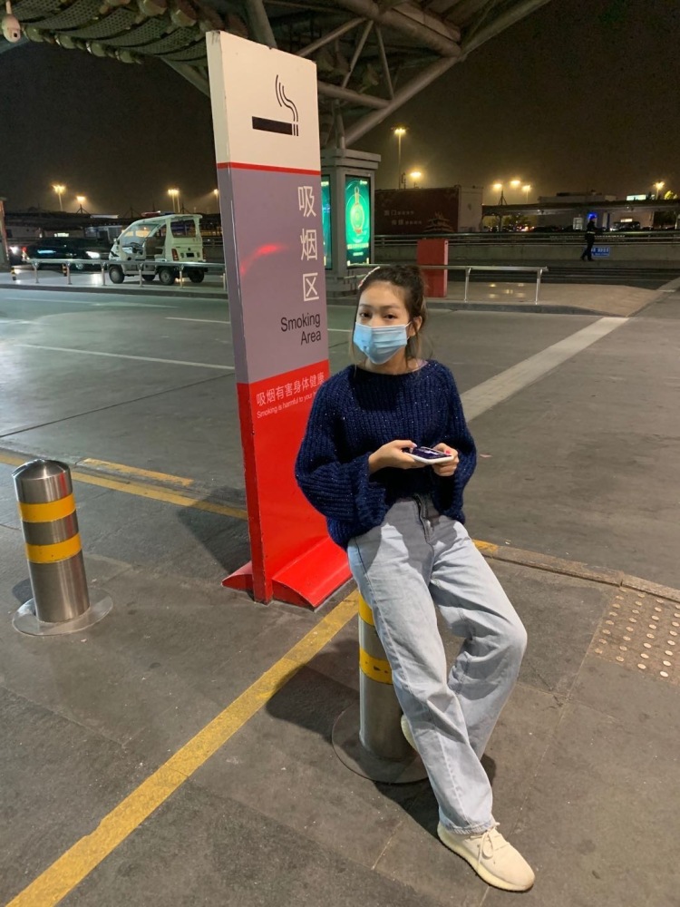 焕儿酱-天津市·天津市·西青区--每周二到周五都有时间 本人身高164  体重44kg 期待 暗黑 机车 韩系 夜景 等风格 可尝试各种风格