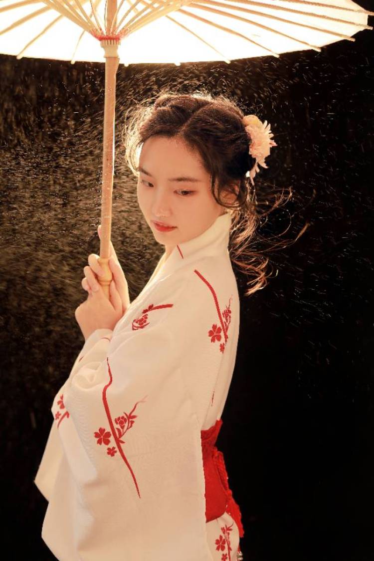 洋芋锅巴-四川省·成都市·青羊区-微博，抖音-哈喽呀！欢迎小伙伴们约拍呀！坐标成都，很好沟通哦！棚拍户外都可，喜欢我的作品就快来找我吧！