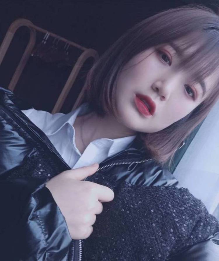 F-浙江省·嘉兴市·南湖区-抖音-时间的话提前告诉我，不要暴露的。寄拍可接，长相属于甜美，可爱的，成熟也可以驾驭。
